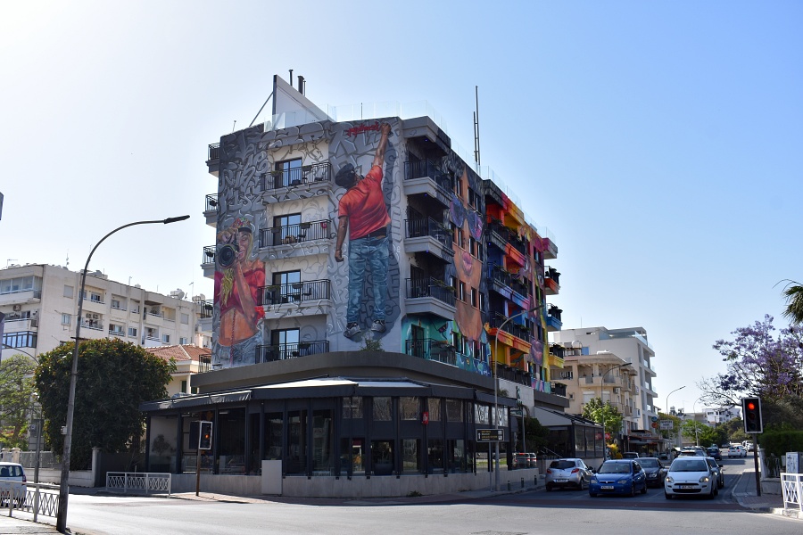 Rise Street Art Hotel