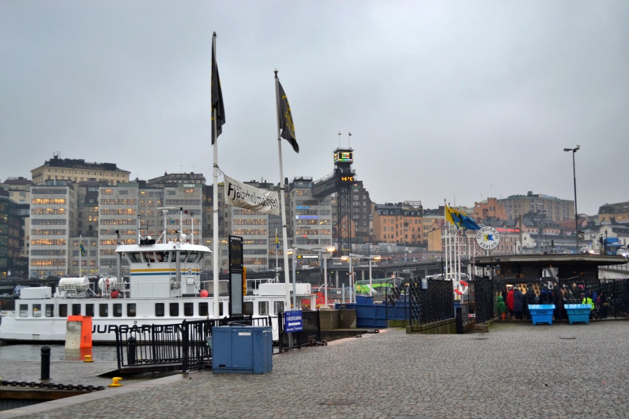 Стокгольм. Паром Slussen – Djurgarden – Skeppsholmen